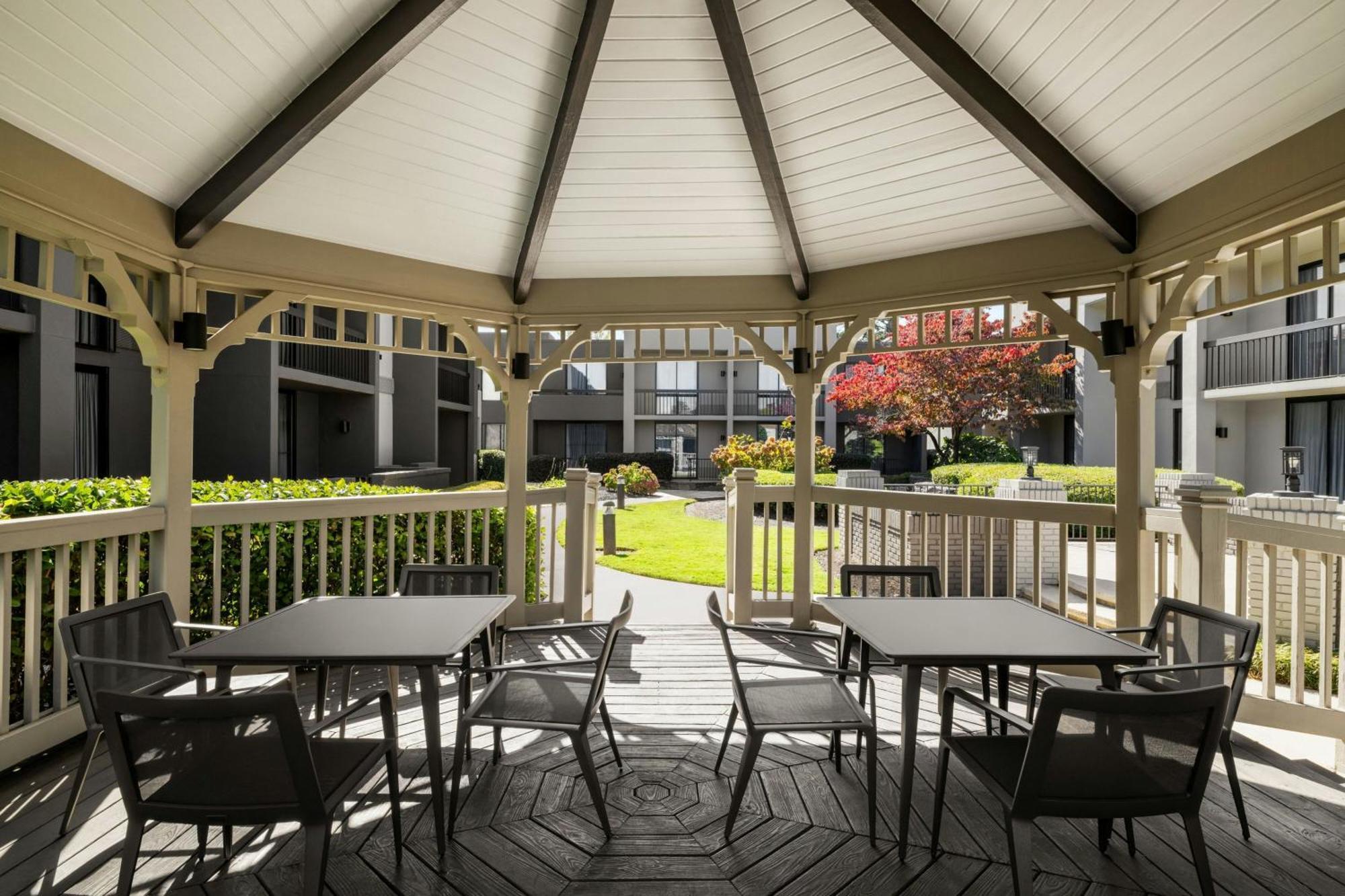 Courtyard Atlanta Northlake Tucker Exteriör bild